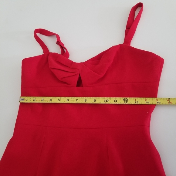 Dress the population Eve sweetheart twist front sleveless red midi dress size M - Picture 5 of 10